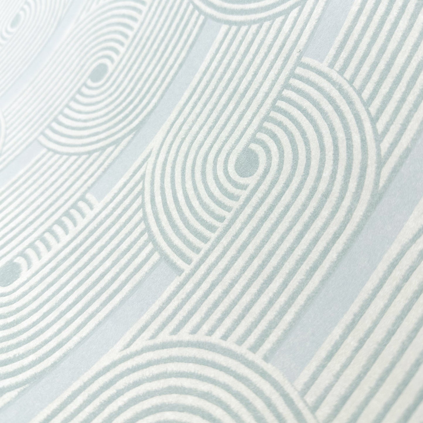 Discotheque in Aqua